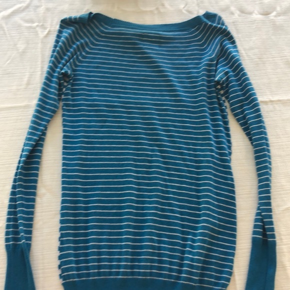 NOLLIE LS SWEATER SZ S - Picture 6 of 8